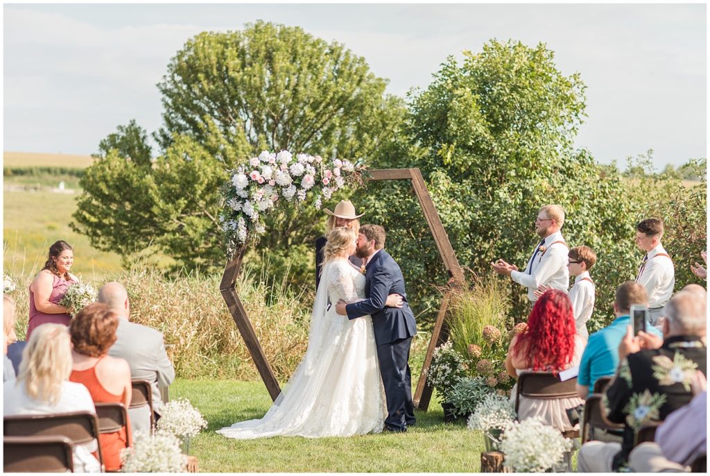 Ceremony | Wedding in Cherokee, Iowa shot by Jessica Brees Photography