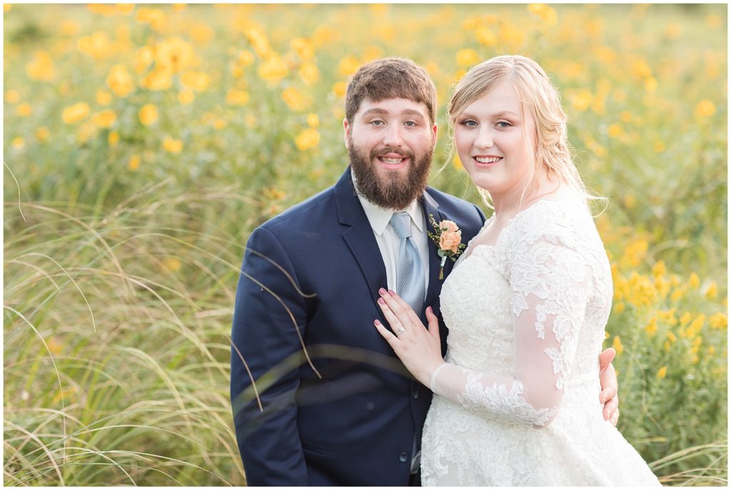 Sunset Portraits | Wedding in Cherokee, Iowa shot by Jessica Brees Photography