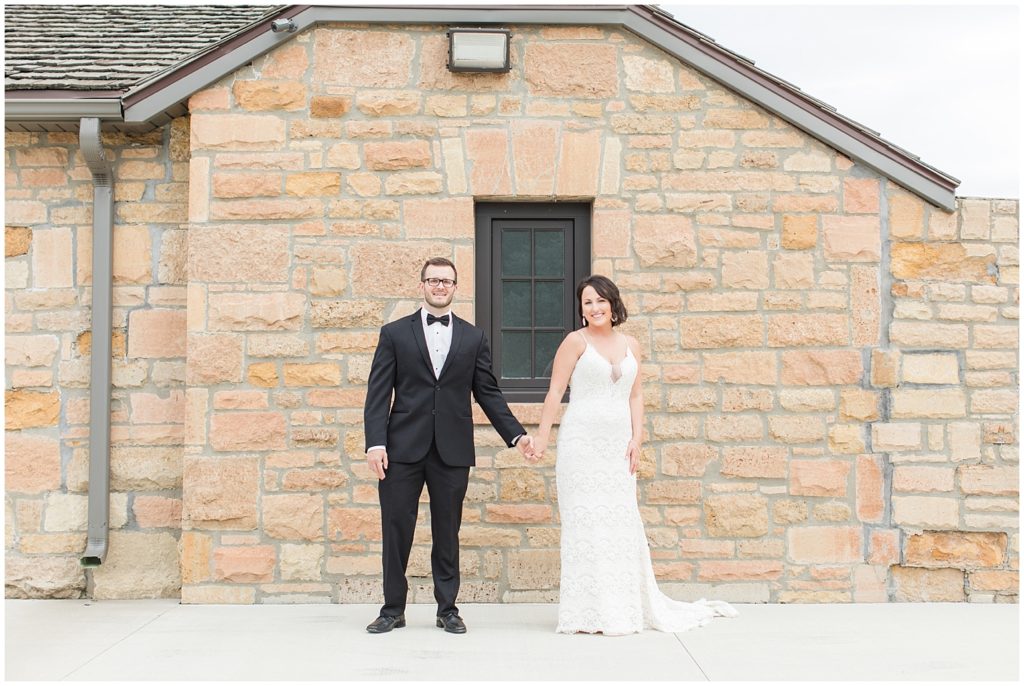 Bride and Groom Portraits | Wedding in LeMars, Iowa shot by Jessica Brees Photography | LeMars Wedding Photographer