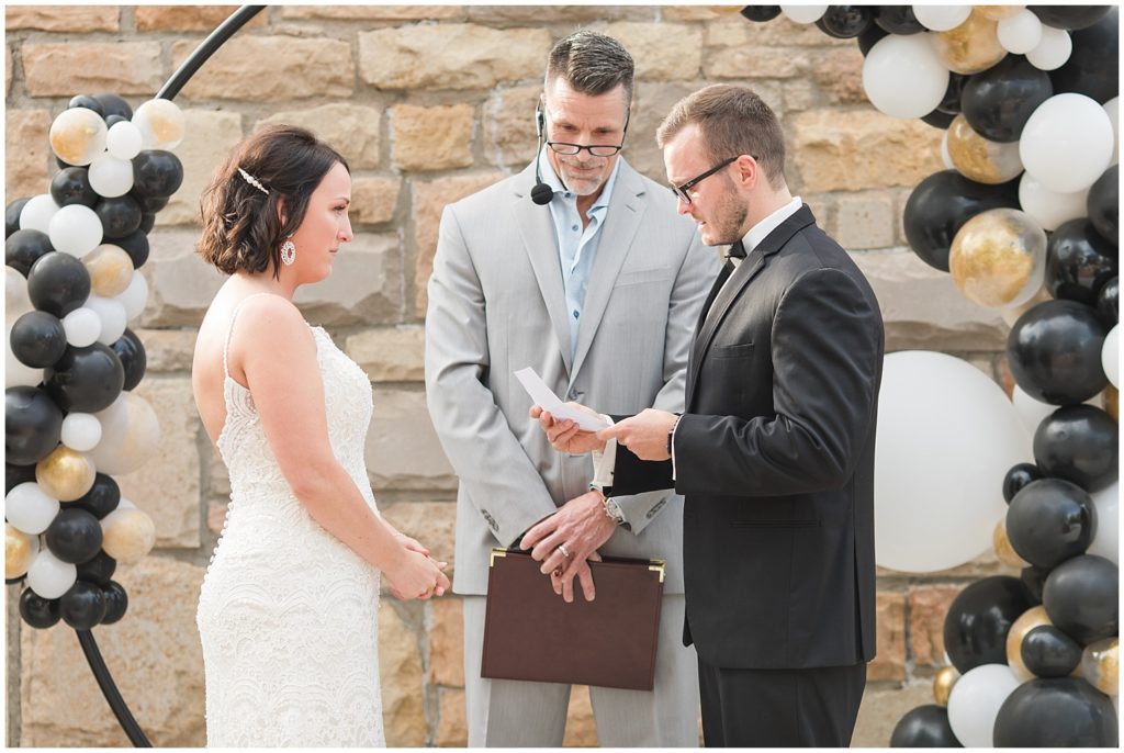 Ceremony | Wedding in LeMars, Iowa shot by Jessica Brees Photography | LeMars Wedding Photographer