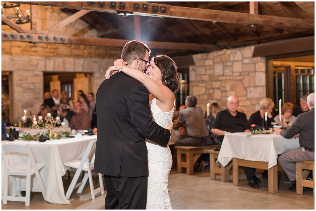 Reception | Wedding in LeMars, Iowa shot by Jessica Brees Photography | LeMars Wedding Photographer