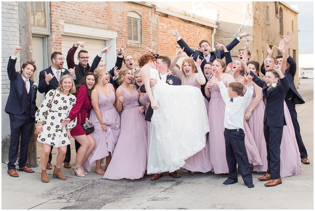 Reception | Wedding in Sioux City, Iowa shot by Jessica Brees Photography | Sioux City Wedding Photographer