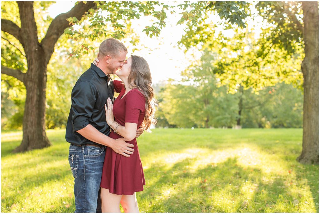 Iowa State University Engagement Photos shot by Jessica Brees Photography | Jessica is a photographer and videographer near Sioux City, Iowa