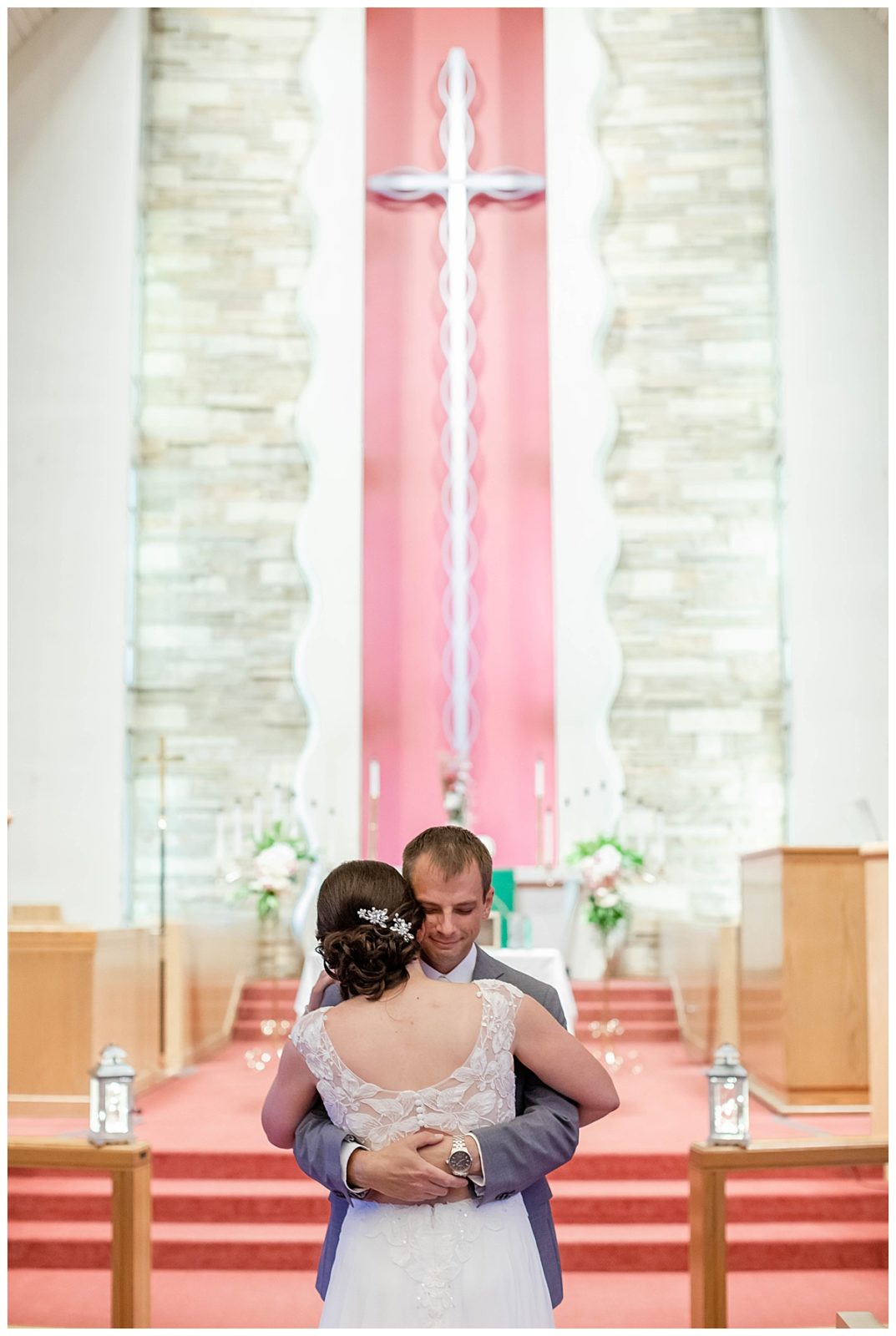Bride and Groom First Look | Fort Dodge Wedding shot by Jessica Brees Photo & Video